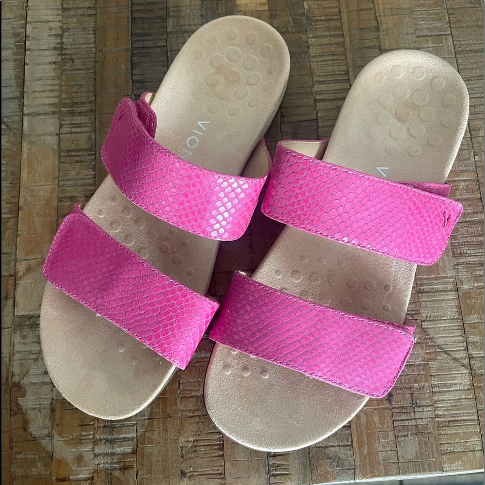 Vionic Women’s Rest Randi Slide